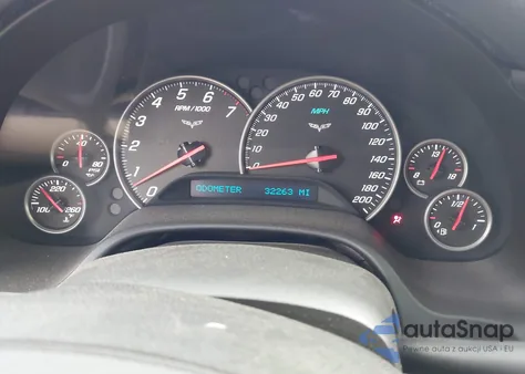 2011 Chevrolet Corvette Grand Sport z USA, uszkodzony, nr VIN 1G1YW2DW9B5105873